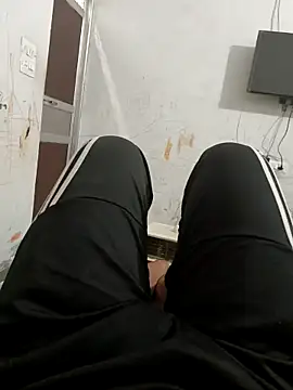 Gururonny07 online show from 02-15-25, 04:03