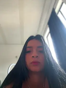 Snapshot of Laura_fernandezII chatting on 02-22-25, 09:48 Laura fernandezII online show from 02-22-25, 09:48
