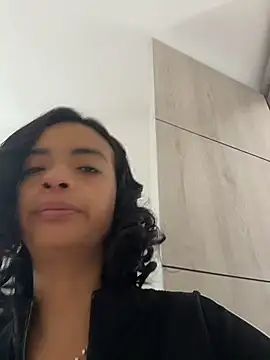 Laura fernandezII online show from 04-07-26, 08:42