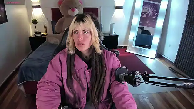  sharlotte777 online show from 02-03-25, 03:17