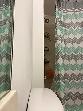 Snapshot of islandvybee55 chatting on 12-07-24, 02:53 islandvybee55 online show from 12-07-24, 02:53