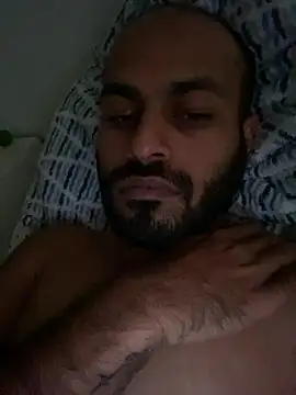 Snapshot of islandvybee55 chatting on 01-10-25, 10:36 islandvybee55 online show from 01-10-25, 10:36