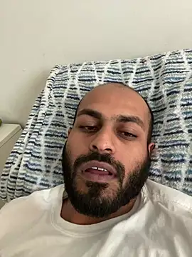 Snapshot of islandvybee55 chatting on 01-12-25, 08:36 islandvybee55 online show from 01-12-25, 08:36