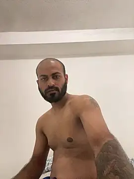 Snapshot of islandvybee55 chatting on 01-14-25, 06:49 islandvybee55 online show from 01-14-25, 06:49