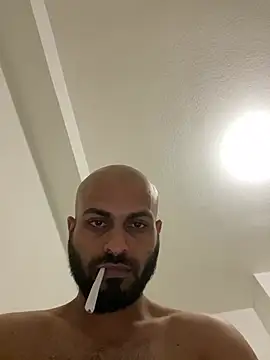 Snapshot of islandvybee55 chatting on 03-01-25, 02:59 islandvybee55 online show from 03-01-25, 02:59