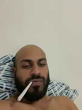 Snapshot of islandvybee55 chatting on 03-06-25, 04:30 islandvybee55 online show from 03-06-25, 04:30