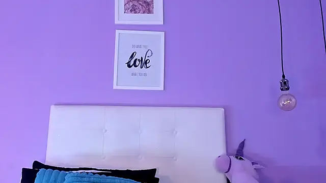 Charlotte11-11 online show from 02-09-26, 04:00