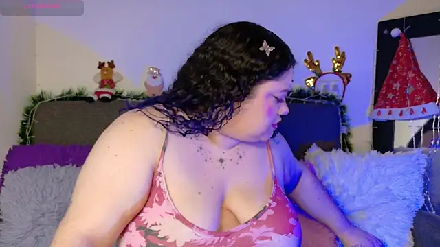 Snapshot of lunitaa0 chatting on 11-11-25, 05:18 lunitaa0 online show from 11-11-25, 05:18