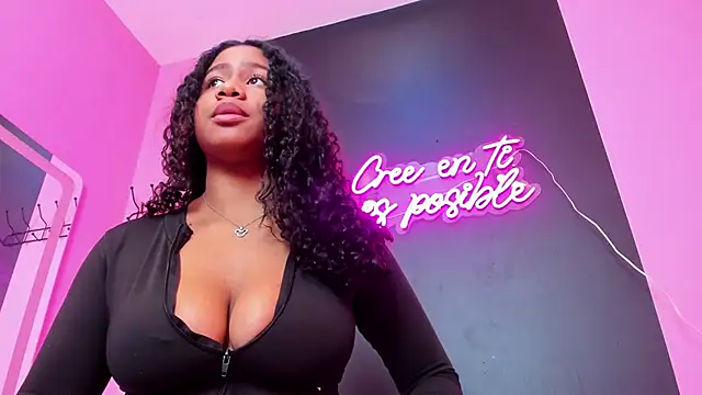 Sofi Fox  online show from 03-04-25, 05:24