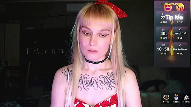 mischellemeow13 online show from 11-26-25, 10:33
