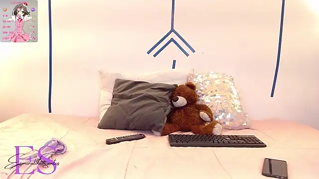 Snapshot of EsmeraldaSantoss chatting on 01-08-25, 12:47 EsmeraldaSantoss online show from 01-08-25, 12:47