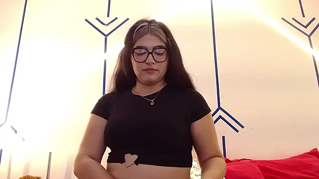 Snapshot of EsmeraldaSantoss chatting on 02-10-25, 04:04 EsmeraldaSantoss online show from 02-10-25, 04:04