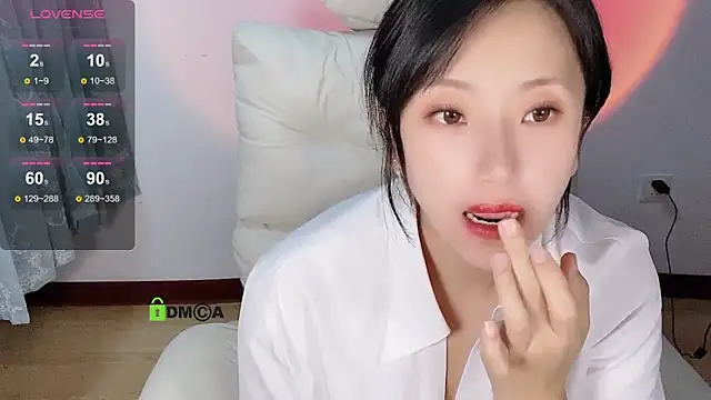 YangYangmian-521 online show from 12-06-24, 05:00