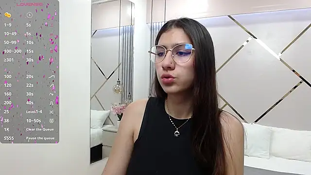 Snapshot of Lita_Rogers chatting on 01-03-25, 01:47 Lita Rogers online show from 01-03-25, 01:47