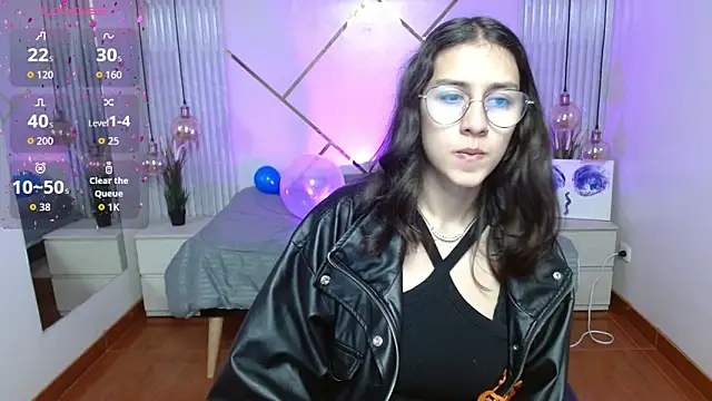 Lita Rogers online show from 04-01-26, 01:12