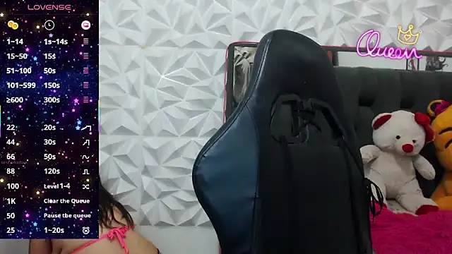 Snapshot of Allie_Vergara chatting on 06-28-26, 03:45 Allie Vergara online show from 06-28-26, 03:45
