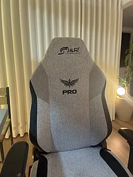 carolynnetrujillo online show from 04-20-26, 02:47