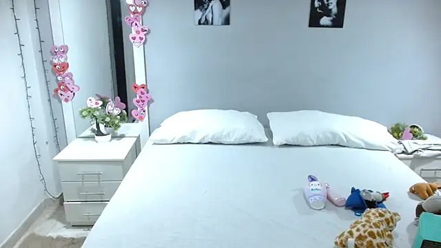 Snapshot of Kimandyuk chatting on 03-12-25, 06:55 Kimandyuk online show from 03-12-25, 06:55