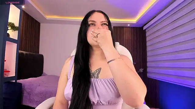 Lucy Smith2 online show from 12-05-24, 04:31