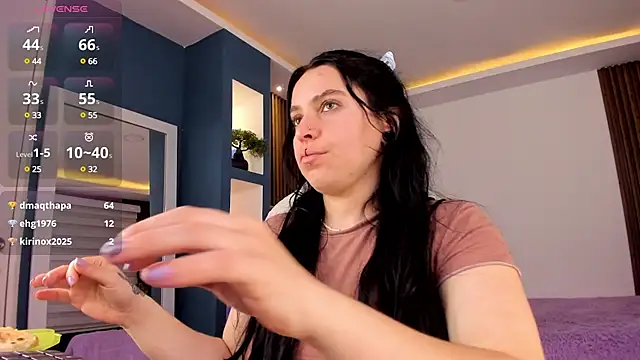 Lucy Smith2 online show from 01-18-25, 06:45