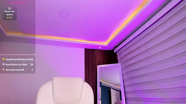 Lucy Smith2 online show from 03-01-25, 06:35