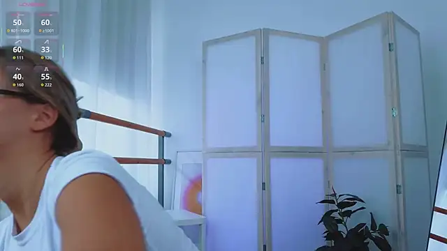  Katie Dierse online show from 09-17-25, 01:46