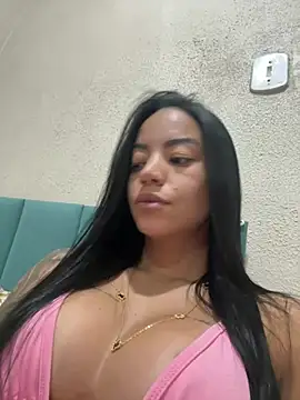 Snapshot of Elamesmamorena chatting on 07-13-26, 10:07 Elamesmamorena online show from 07-13-26, 10:07