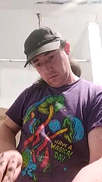 Boo-boo kittyfux online show from 11-20-25, 11:15