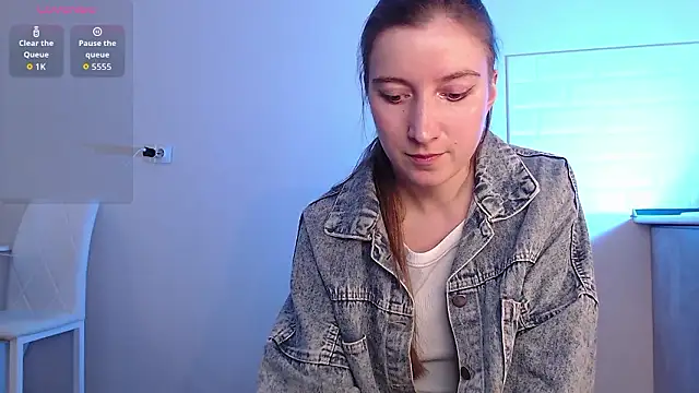 Eva Hailey  online show from 03-19-26, 04:16