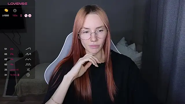 littlevildevil online show from 12-02-25, 10:42