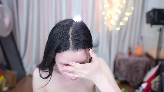 nono babyy online show from 12-21-25, 01:35