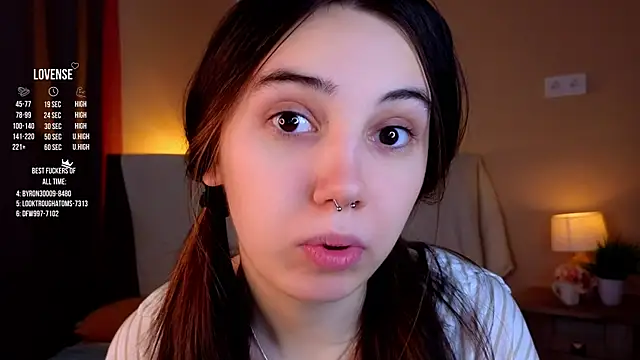 GillianDowdey online show from 09-11-25, 02:44