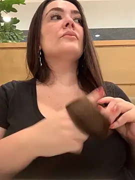 Sophie Eaton online show from 09-11-25, 07:36