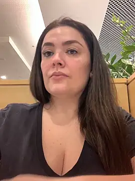 Sophie Eaton online show from 09-12-25, 07:58