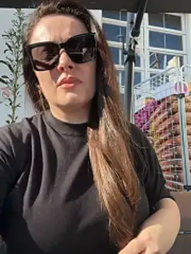 Sophie Eaton online show from 04-09-26, 06:35