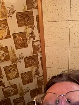 Tonybaloney1972 online show from 09-18-25, 08:55