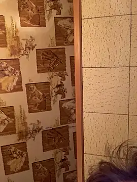 Tonybaloney1972 online show from 12-22-25, 05:26