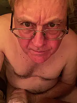 Snapshot of Tonybaloney1972 chatting on 07-22-26, 02:47 Tonybaloney1972 online show from 07-22-26, 02:47