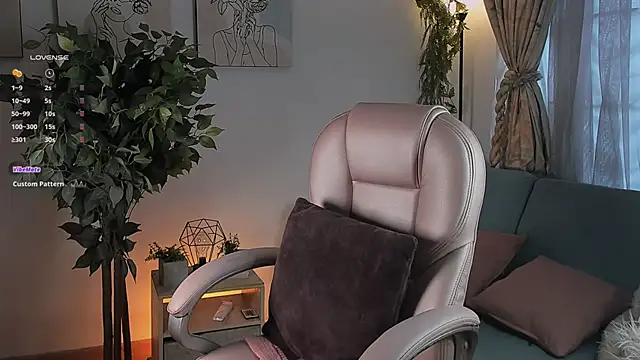 aisha bx online show from 03-23-26, 01:37