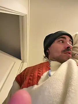 Snapshot of wolfwhite95 chatting on 03-01-26, 04:31 wolfwhite95 online show from 03-01-26, 04:31