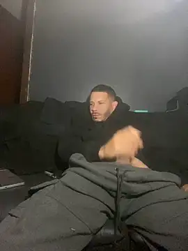 Snapshot of Chico_Bellaco chatting on 12-01-25, 11:48 Chico Bellaco online show from 12-01-25, 11:48