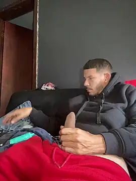 Snapshot of Chico_Bellaco chatting on 02-28-26, 05:47 Chico Bellaco online show from 02-28-26, 05:47