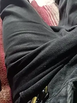Snapshot of rayhot69 chatting on 06-04-26, 03:51 rayhot69 online show from 06-04-26, 03:51