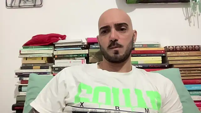 alessandromori91 online show from 04-07-26, 07:58