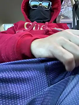 Snapshot of Pa_lasnenas1 chatting on 02-16-25, 04:21 Pa lasnenas1 online show from 02-16-25, 04:21