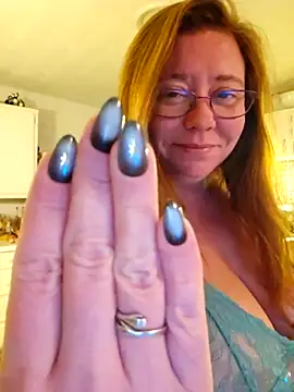 Snapshot of MsShelby40 chatting on 11-06-25, 11:59 MsShelby40 online show from 11-06-25, 11:59