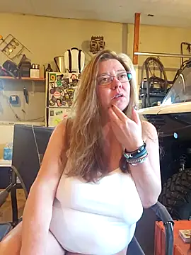 MsShelby40 online show from 03-21-26, 10:57