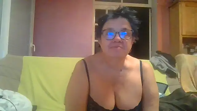 Vandeae44 online show from 01-12-26, 09:53