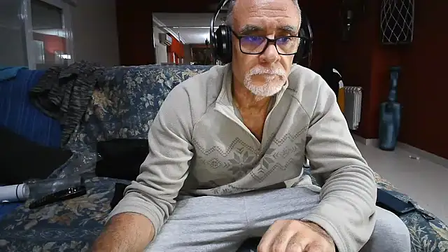 maduroguapo online show from 02-15-25, 10:52