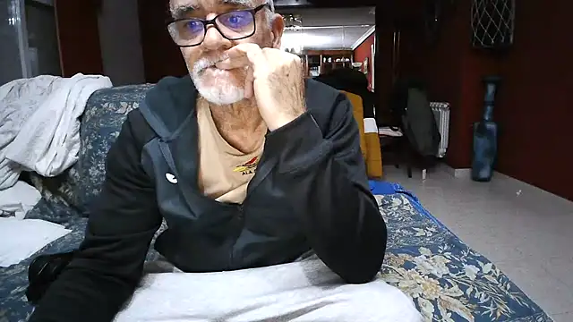 maduroguapo online show from 03-01-25, 10:21